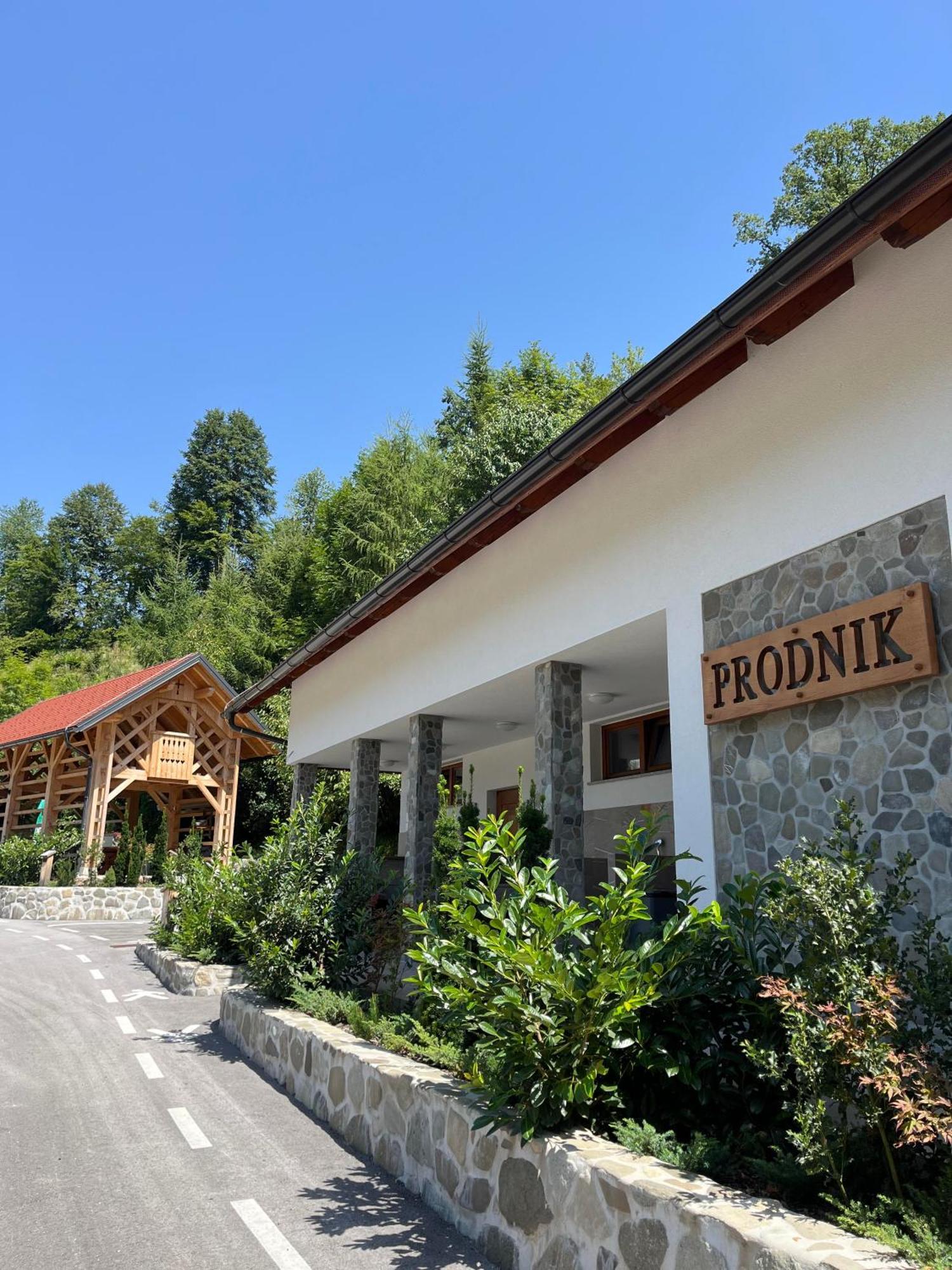 Sport Center Prodnik Hotell Ljubno Exteriör bild